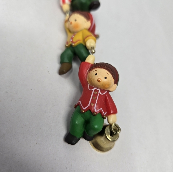 Hallmark Tree-Trimmer Holiday Collection Elfin Antics Vintage 1980's Ornament - Picture 4 of 8